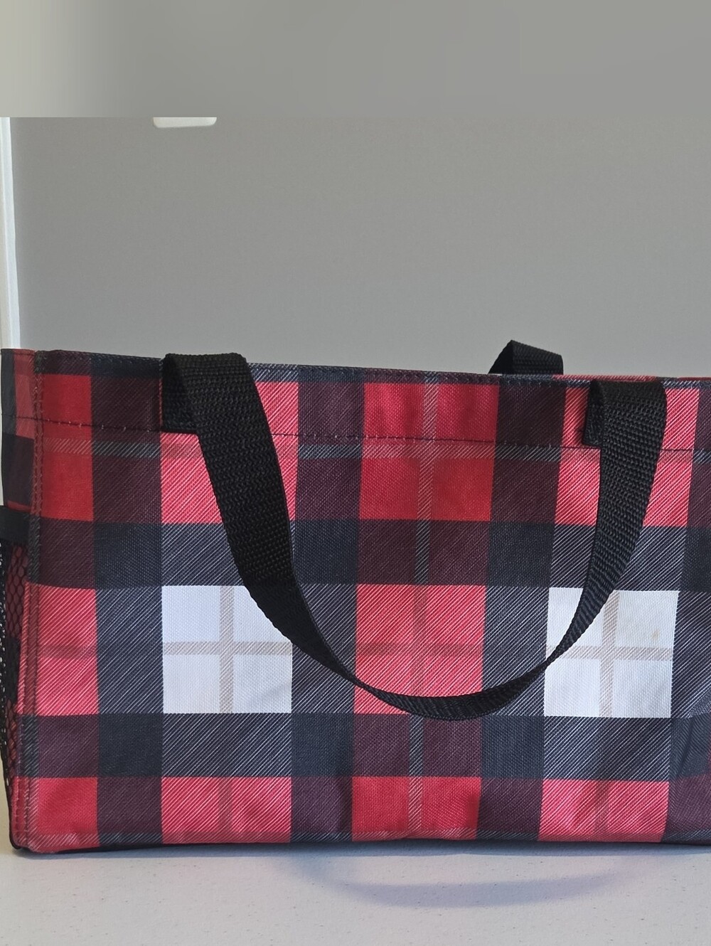 thirty-one Red and Black Plaid Small Utility Tote Mesh Pockets Handles